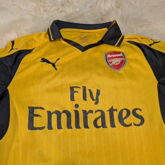 Arsenal FC 2016/2017 Away Jersey Puma Size Men Small - Picture 3 of 10